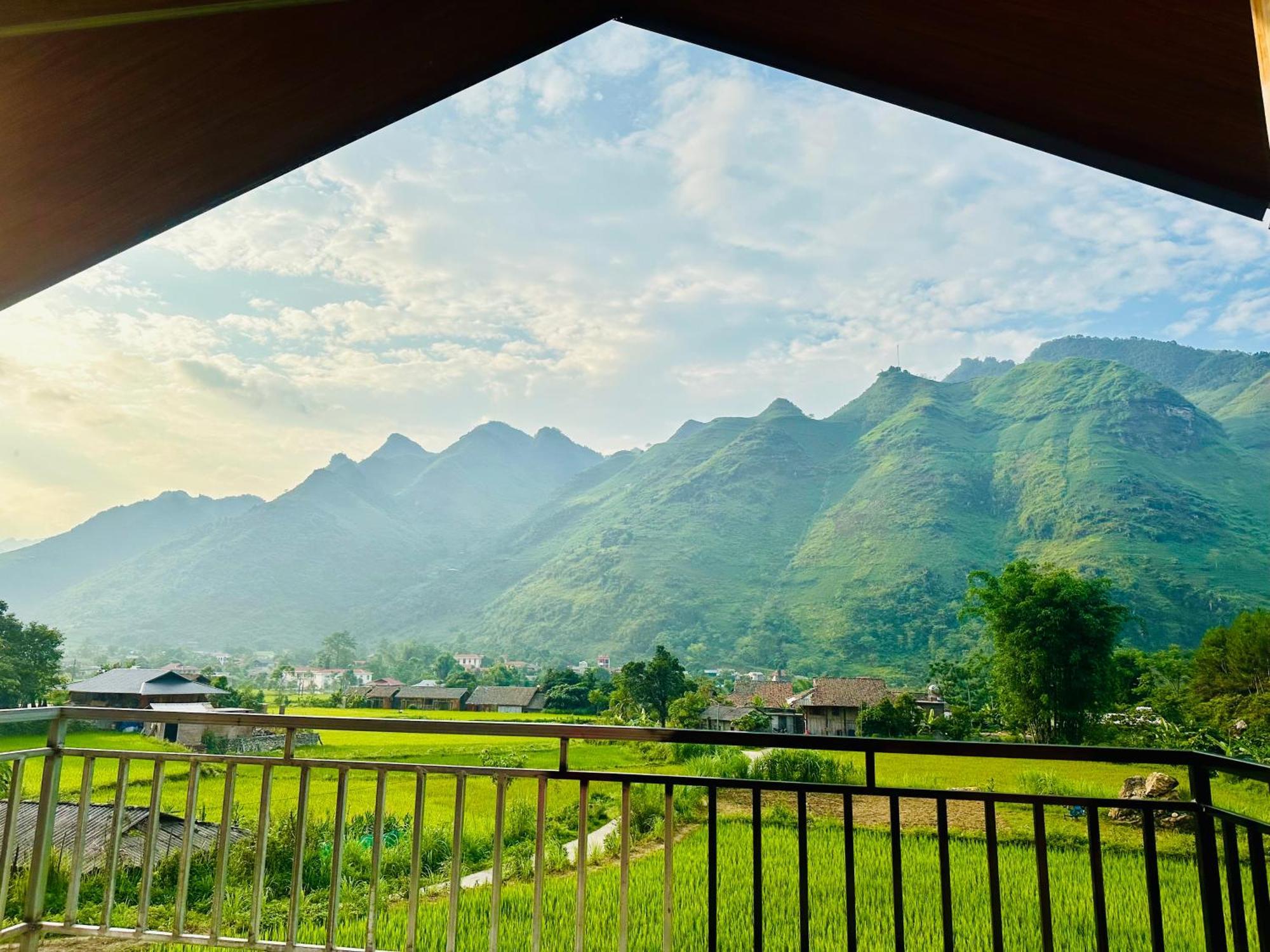 Du Gia Field View Homestay Làng Cac Kültér fotó